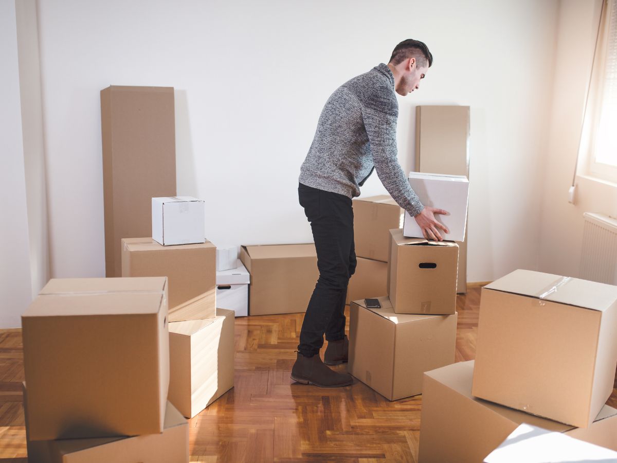 7 Benefits of Choosing a Commercial Mover for Your Business Relocation